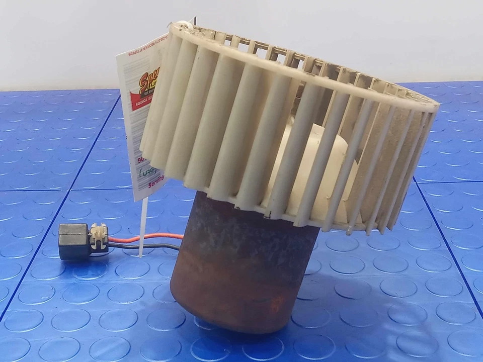 Conjunto de motor soplador de aire acondicionado calentador Ford Granada 75-80 genuino OEM D9DZ19805A Foto 4 de 4