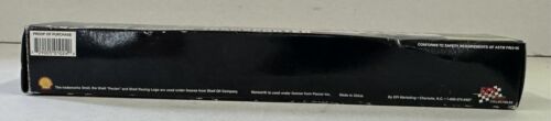 Corgi Classics Shell Racing Transporter Truck 1:64 Scale Die Cast Cab/Rear Door - Picture 4 of 5