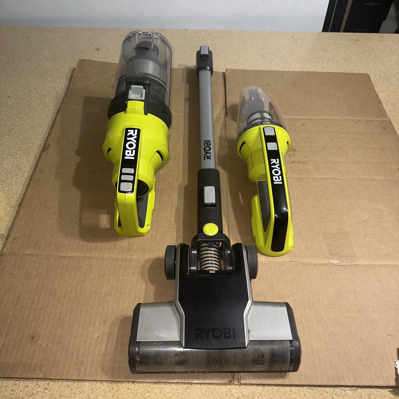 Ryobi ONE+ 18V Cordless Stick and Hand Vacuum Cleaner (PCL720)(PCL704