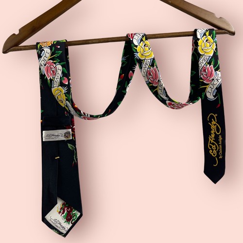 Ed Hardy Neck Tie 100% Silk Life Love Luck - Picture 5 of 7
