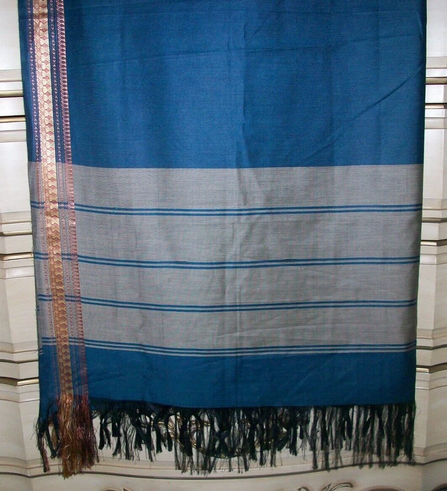 Envoltura de bufanda larga y ancha vintage azul oscuro y tostado + brocado de cobre dorado con flecos Foto 3 de 4