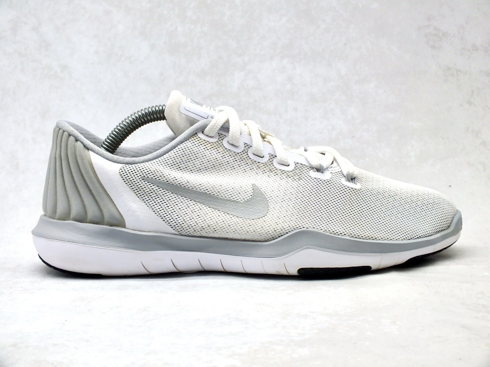 Chaussures d'entraînement cross femme Nike Training Flex Supreme TR5 852467 100 taille 6 États Unis
