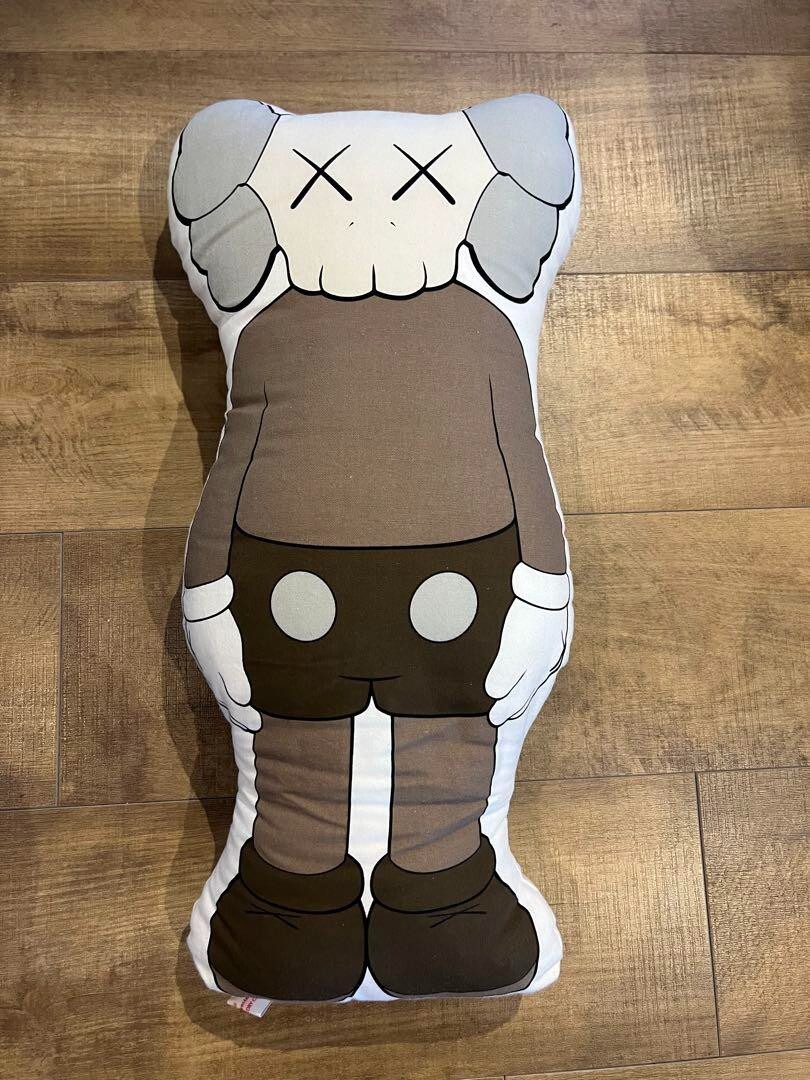 KAWS ORIGINAL FAKE Cushion Brown Very hard to find Rare Model From