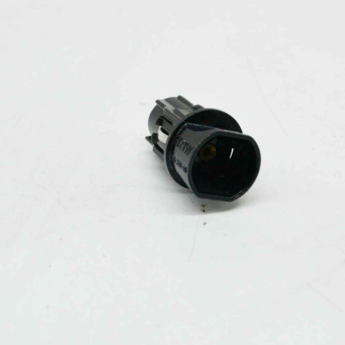 NEW BMW 3 F30 REAR TAIL LIGHT BULB SOCKET 63117407330 OEM NO