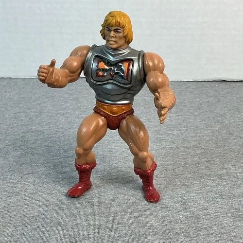 Vintage MOTU He-Man Battle Damage Figure 1983 No Weapons Included