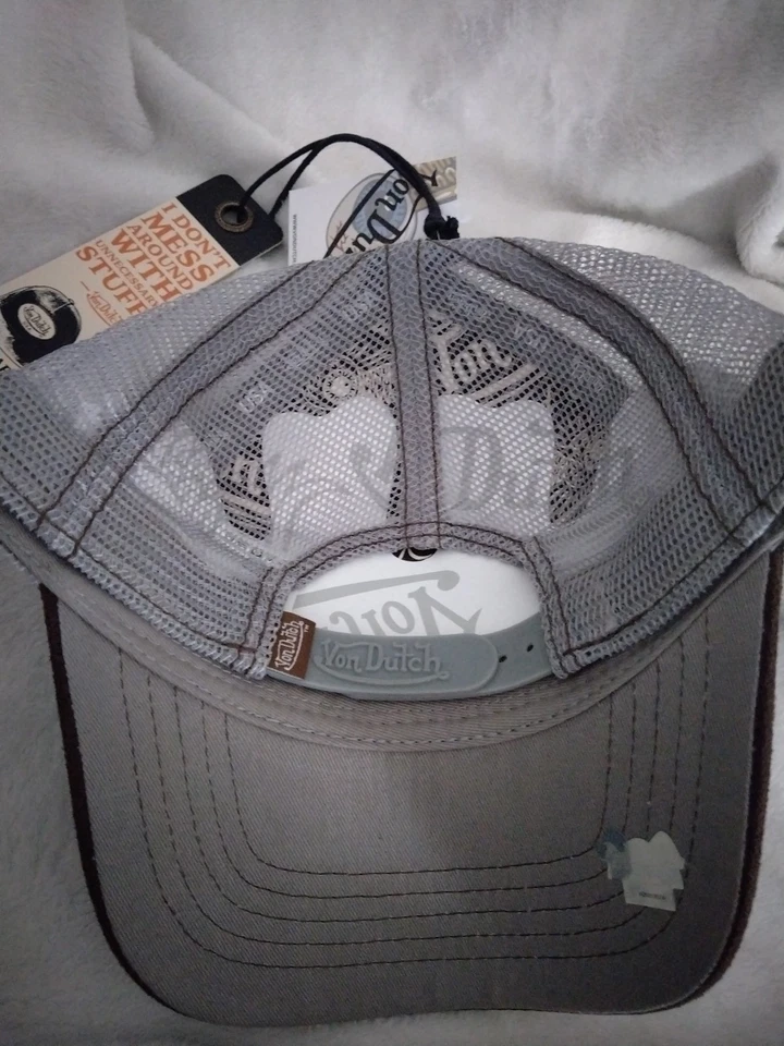Chapéu Snapback Von Dutch Trucker's, Ajustável, Marrom e Cinza - Imagem 3 de 4