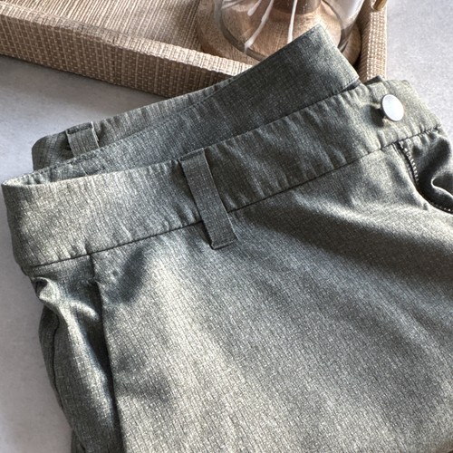 lululemon shorts Mens 31 Commission Classic 7" Ventlight green flat front pocket