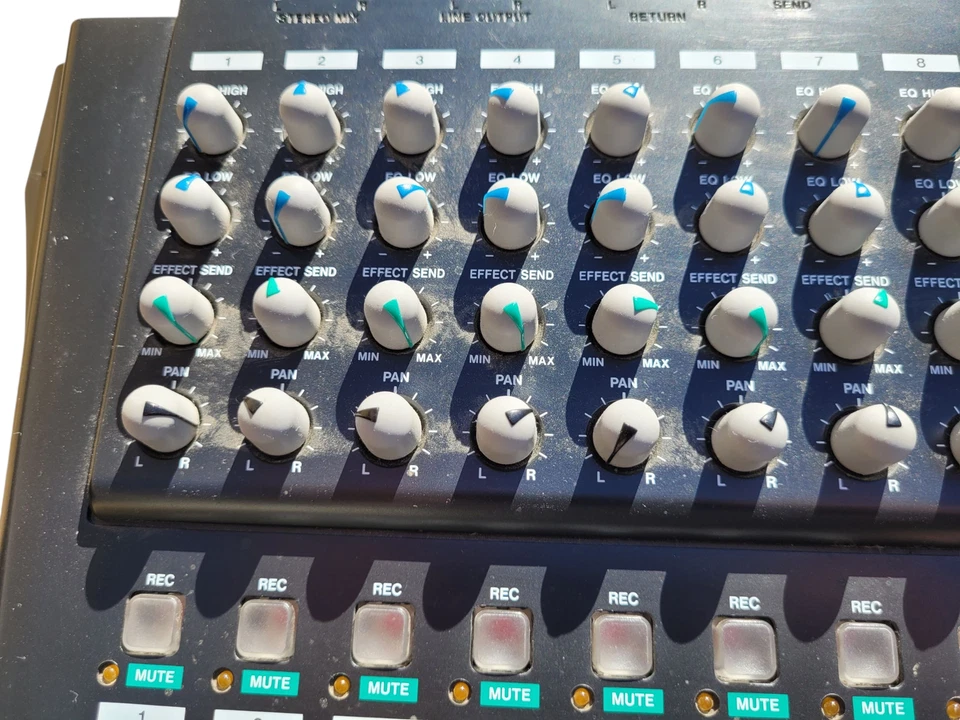 Tascam DP-01FX/CD Portastudio 8 Track Console Digital Mixer and Power Supply - Image 3 of 4