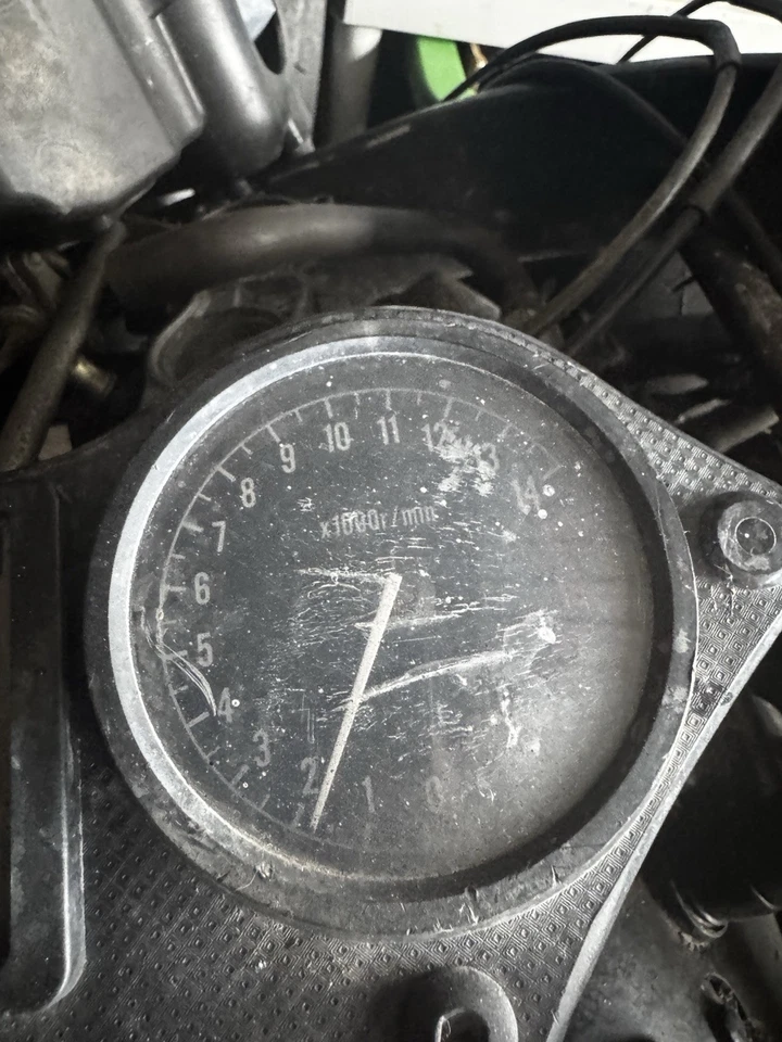 01-06 Honda Cbr600f4i OEM Velocímetro Velocímetro Velocímetro Medidores Pantalla Cluster Foto 2 de 4