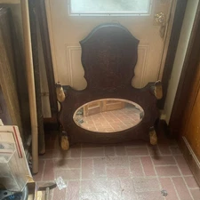 Vintage Beautiful Oak  Plaque For A Deer  Head Mount Rack 32” Wide 36” High