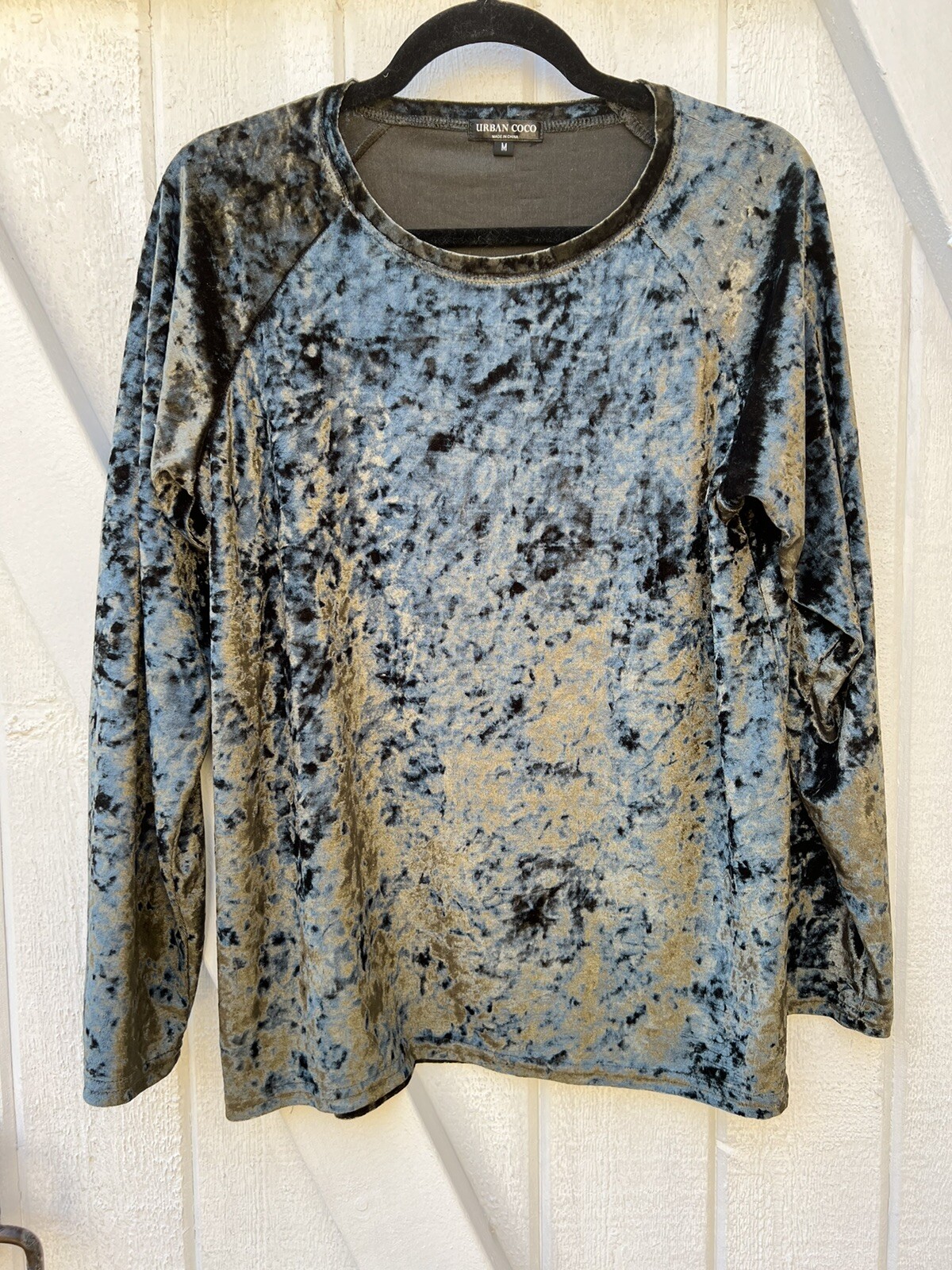 New $45 Urban coco medium moss green Velvet T-Shirt Casual Long Sleeve Top A62 image 2