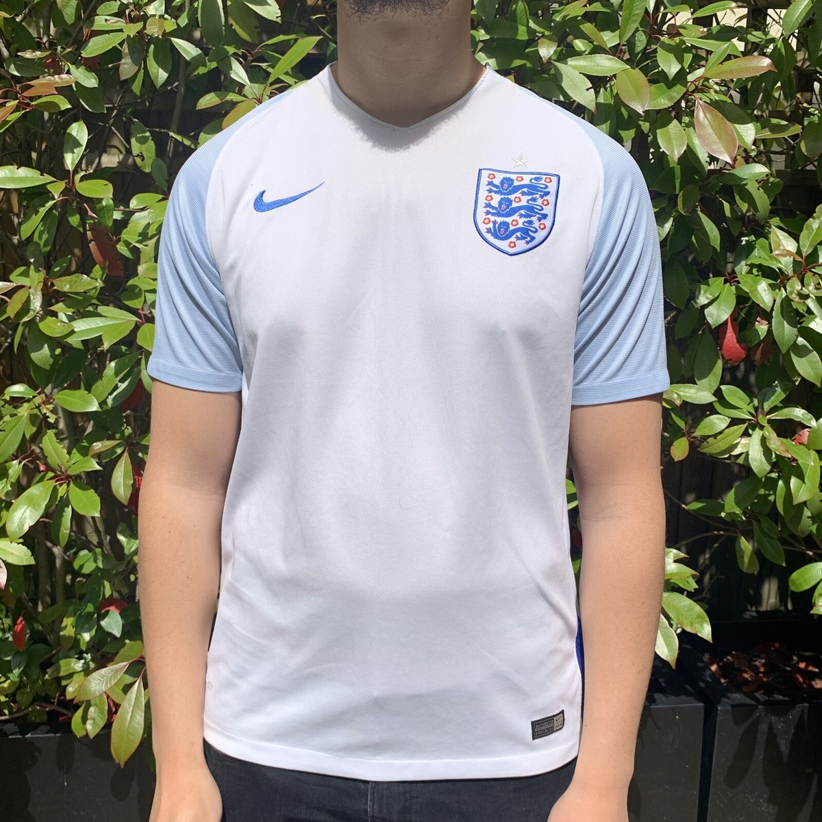 england football away kit 2016