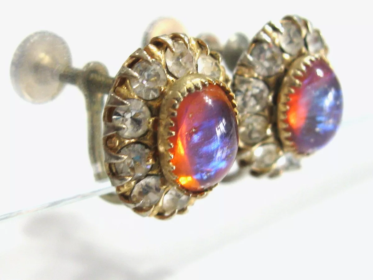 VINTAGE 1940 S DRAGONS BREATH OPAL ART GLASS RHINESTONE OVAL