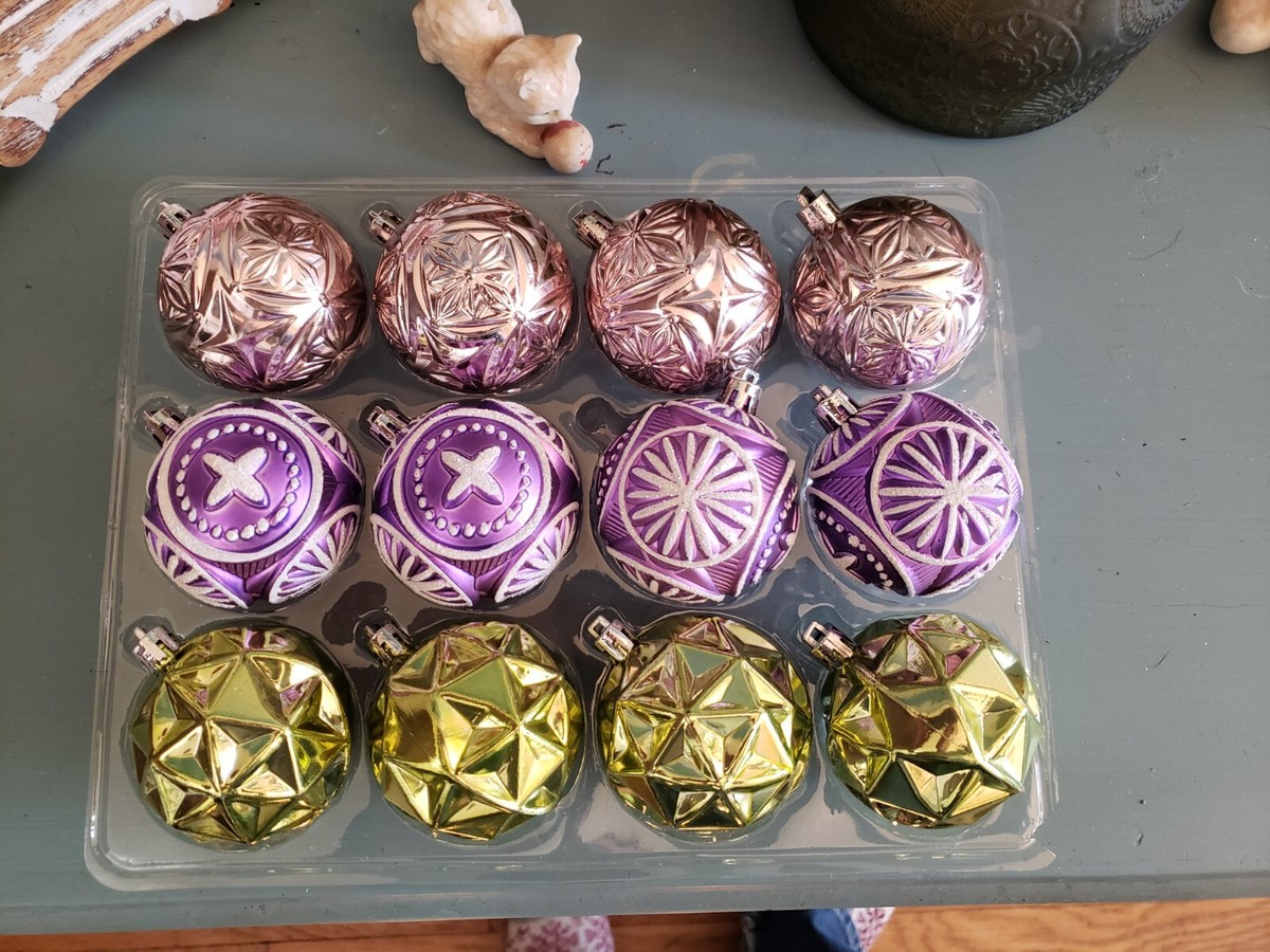 Set Of 12 Retro/vintage Inspired Christmas Ornaments. Very Cute | eBay