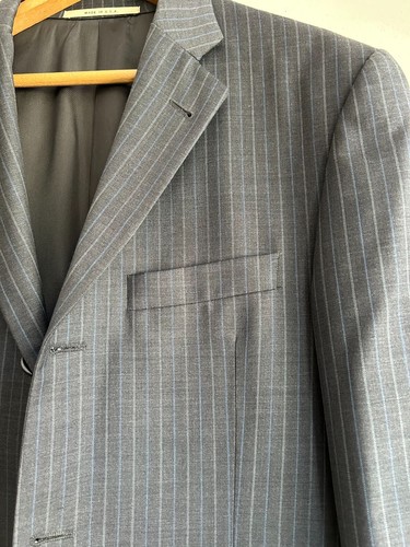 Burberry London Bond Street Pin Striped Two Pc Suit Gray Coat 38R Pants 32/29.5 - Picture 3 of 17