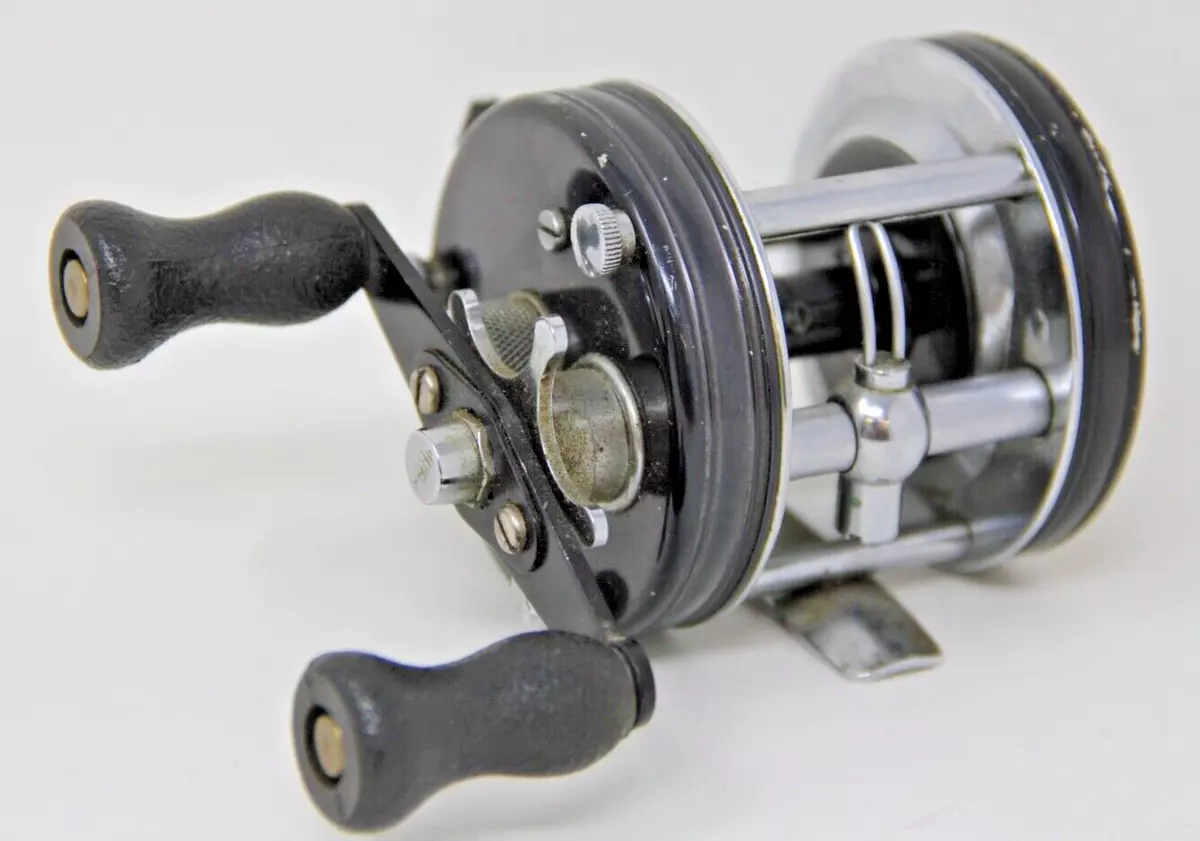 Vintage Abu Garcia Ambassadeur 5000C Casting Reel Sweden Black