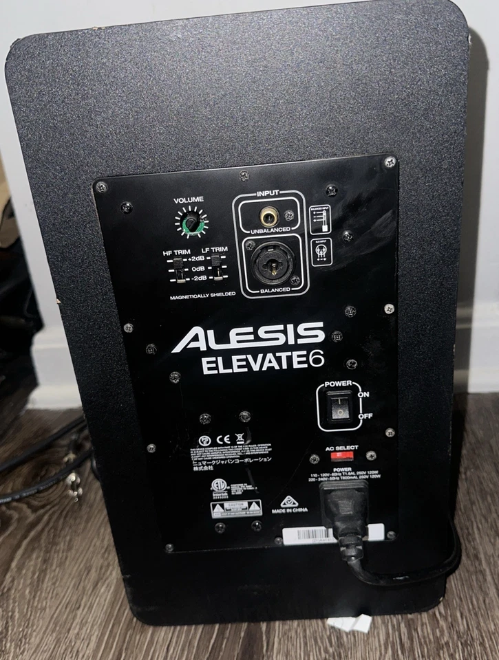 Alesis Elevate 6 6" Powered Studio Monitor - Image 3 of 4