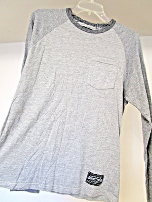 Broken Threads L/S Raglan Pullover Pocket Tee T Shirt Size M Grey