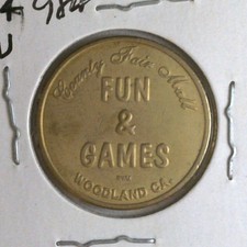 County Fair Mall Fun & Games Woodland CA Token Alpert CA984COV