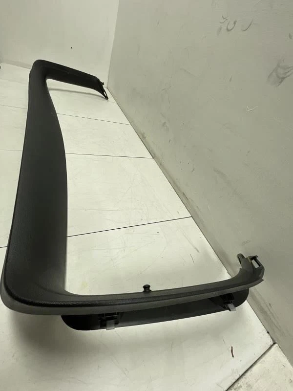 Volkswagen Golf 2012 puerta levadiza trasera panel de ajuste superior OEM+ Foto 3 de 4