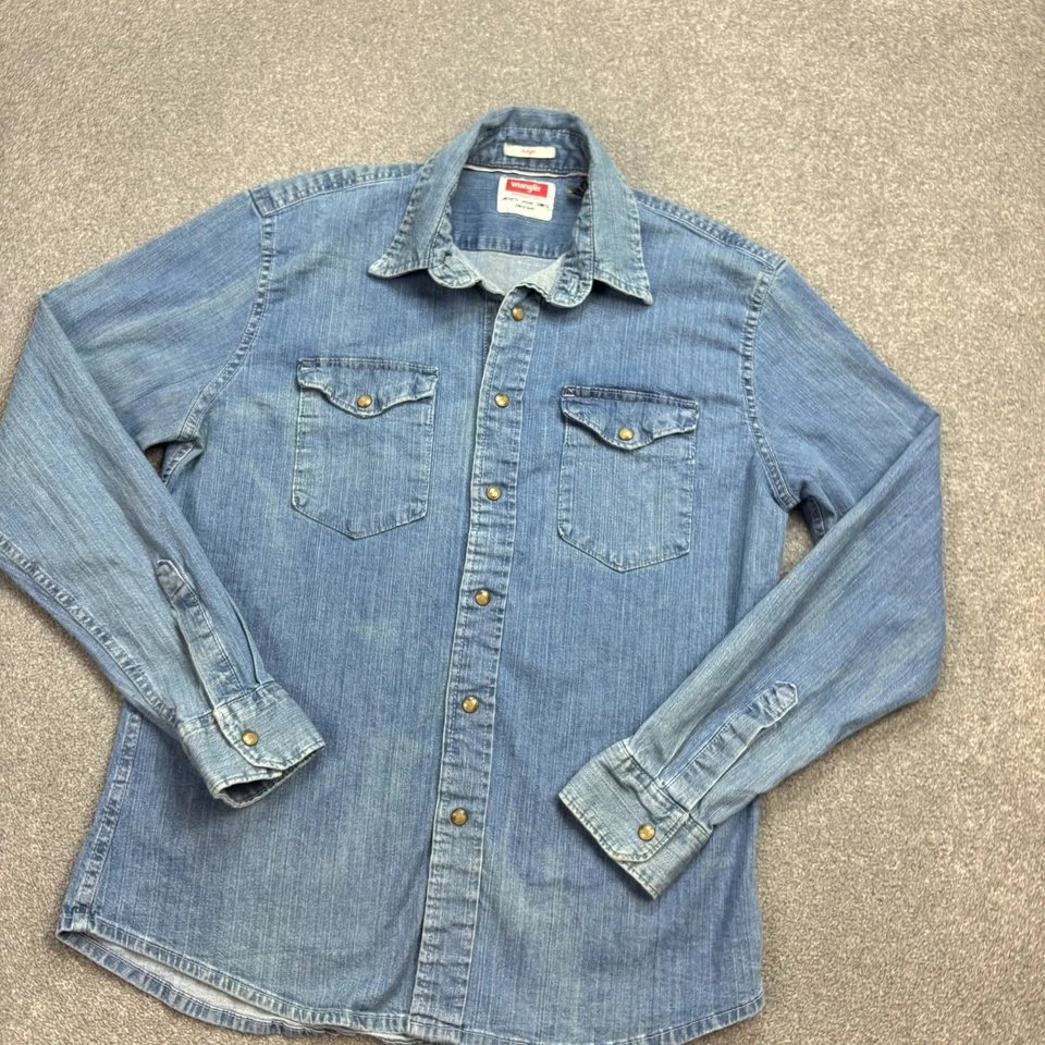Wrangler Denim Shirt Adult Medium Blue Cowboy Western Snap Rodeo Horse Mens - Image 2 of 4