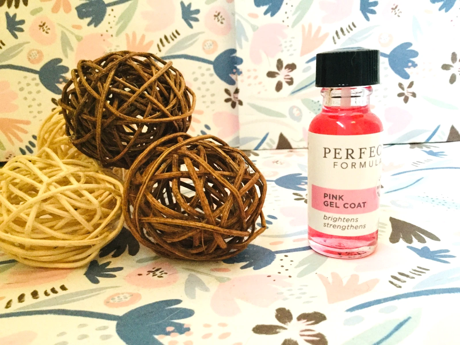 PERFECT FORMULA 💅🏼 Pink Gel Coat nail polish 18ml brightens & strengthens NEW