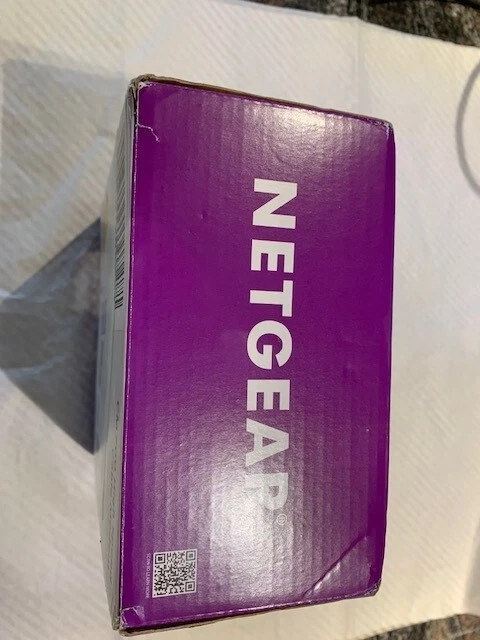 Módem por cable 32x8 NETGEAR CM700-1AZNAS DOCSIS 3.0 para Xfinity de Comcast 1.4gbps Foto 3 de 4