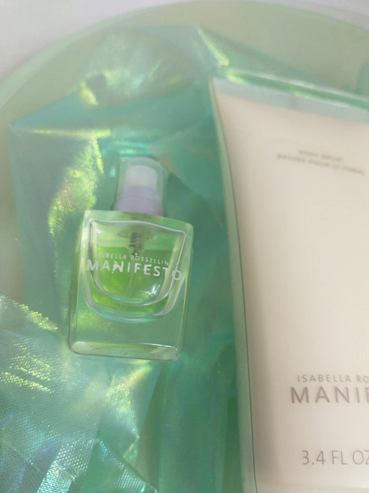 Manifesto by Isabella Rossellini Juego de Regalo de 3 Piezas para Mujer 2.5 EDT Foto 3 de 4