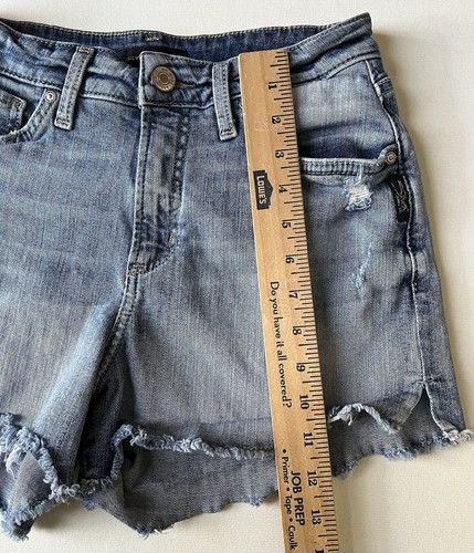 Silver Jeans Co Avery Mid-Rise Light Wash Bermuda Short W27/L3 Raw Hem Distress - Picture 5 of 20
