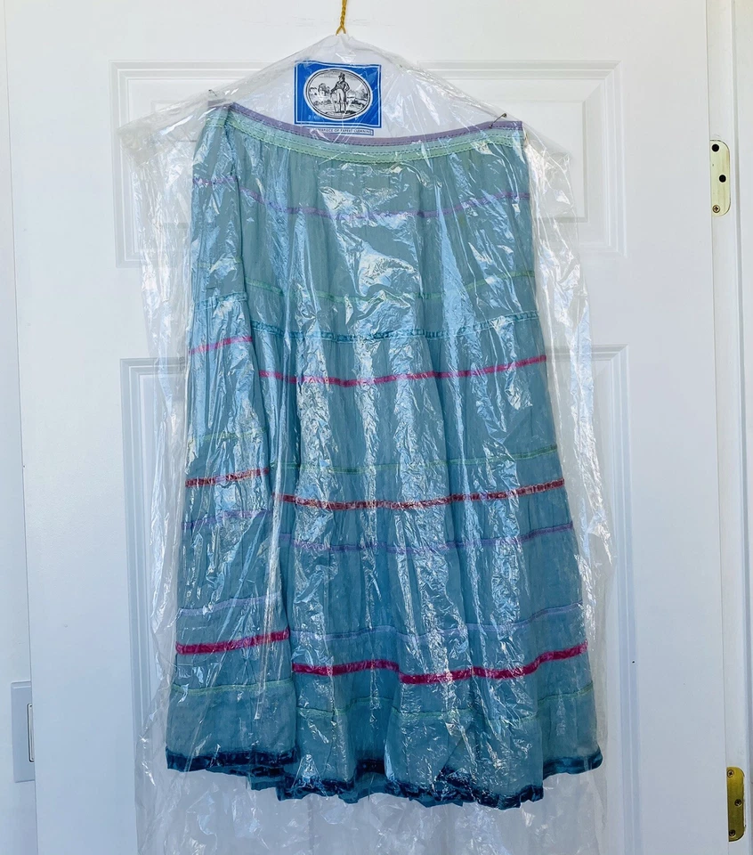 Cynthia Steffe Blue Multicolored Skirt Sz 6 - Image 3 of 4