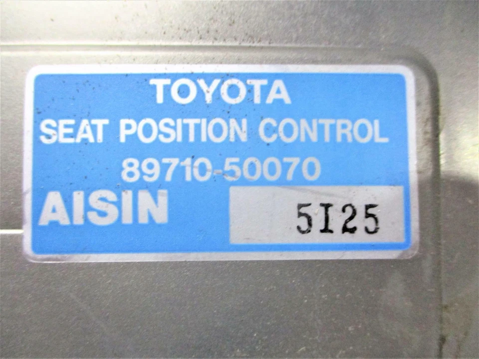 Módulo de control de posición de asiento Lexus LS400 1996 P/N 89710-50070 Foto 2 de 4