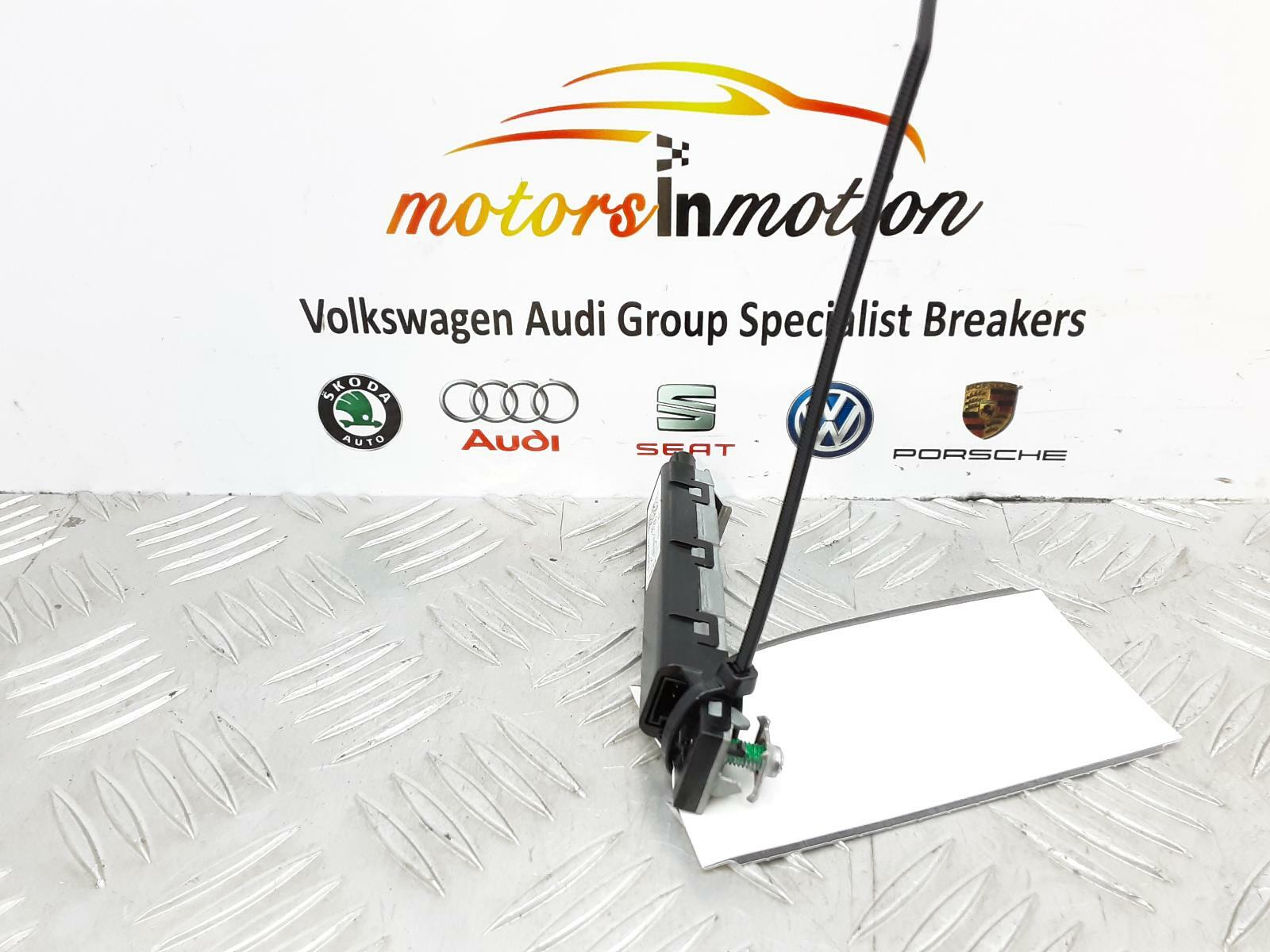 VOLKSWAGEN GOLF 2013 Mk7 (5G) Aerial Amplifier Unit 5G6035577B Popularny klasyk, wyprzedaż
