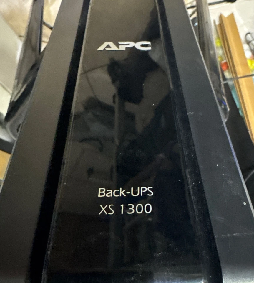 APC Back-UPS  BX 1300G /XS 1300 / 780 W/120V 5-15R outlets AVR LCD w/Baterries - Image 2 of 4
