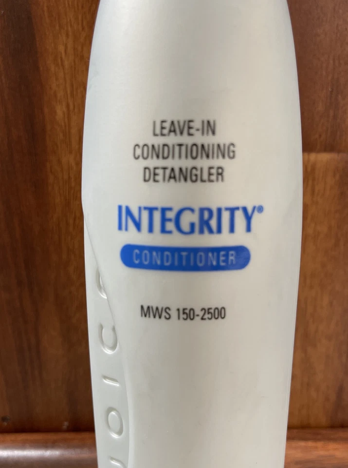 Acondicionador desenredante JOICO INTEGRIDAD 10,1 OZ difícil de encontrar Foto 2 de 4