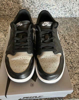 Nike Air Jordan 1 Low Men display picture 1