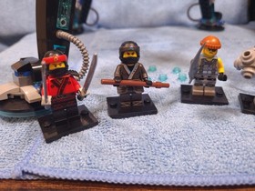 LEGO Ninjago 70611 Water Strider NEAR COMPLETE + ALL FIGURES READ DESCRIPTION