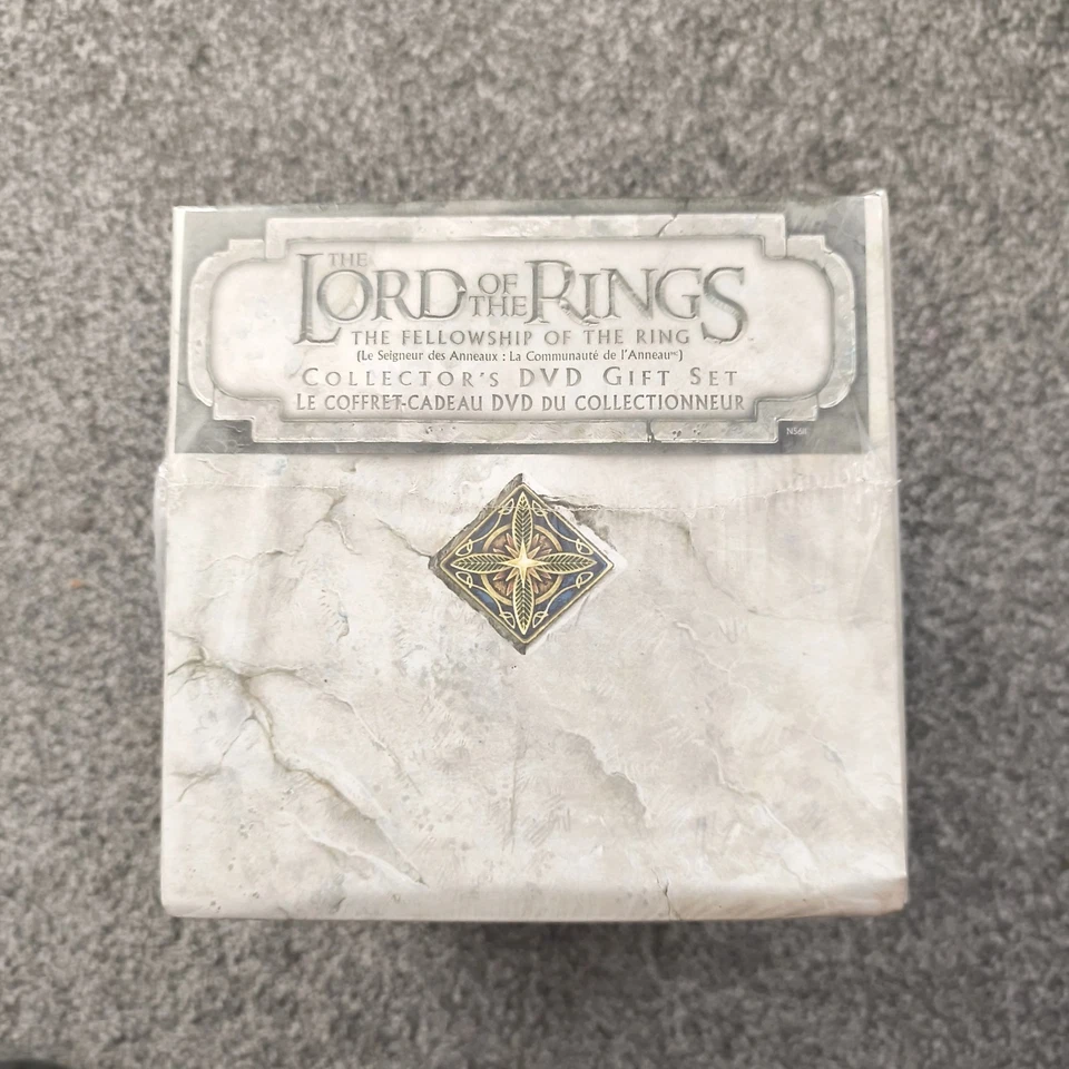 Lord of the Rings: The Fellowship of the Ring Collectors DVD Gift Set - Image 4 of 4