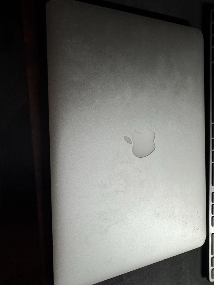 Apple MacBook Air 13" 2017 · i5 · 8GB · 500GB, foto 4 di 5