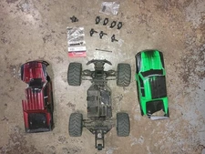 Redcat Dukono RC Monster Truck - 1:10 Brushed Electric Truck