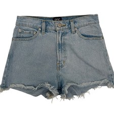 BDG Women' s Size 27 Girlfriend High Rise Shorts Light Wash Denim Frayed Shorts