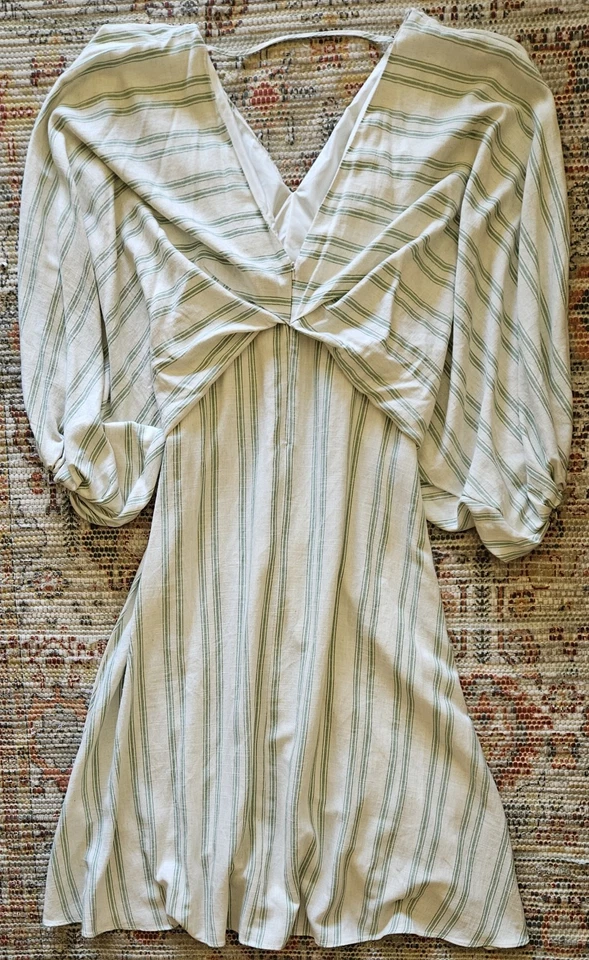 Vestido maxi ASOS EDITION gola V drapeado mistura de linho listra verde tamanho 10 - Imagem 3 de 4