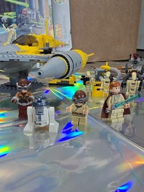 Lego 75092 Star Wars Naboo Starfighter w/ manual and box 100% Complete!!
