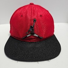 Nike Air Jordan Jumpman 23 Snapback Cap Youth 4/7 Red And Black NBA Hat
