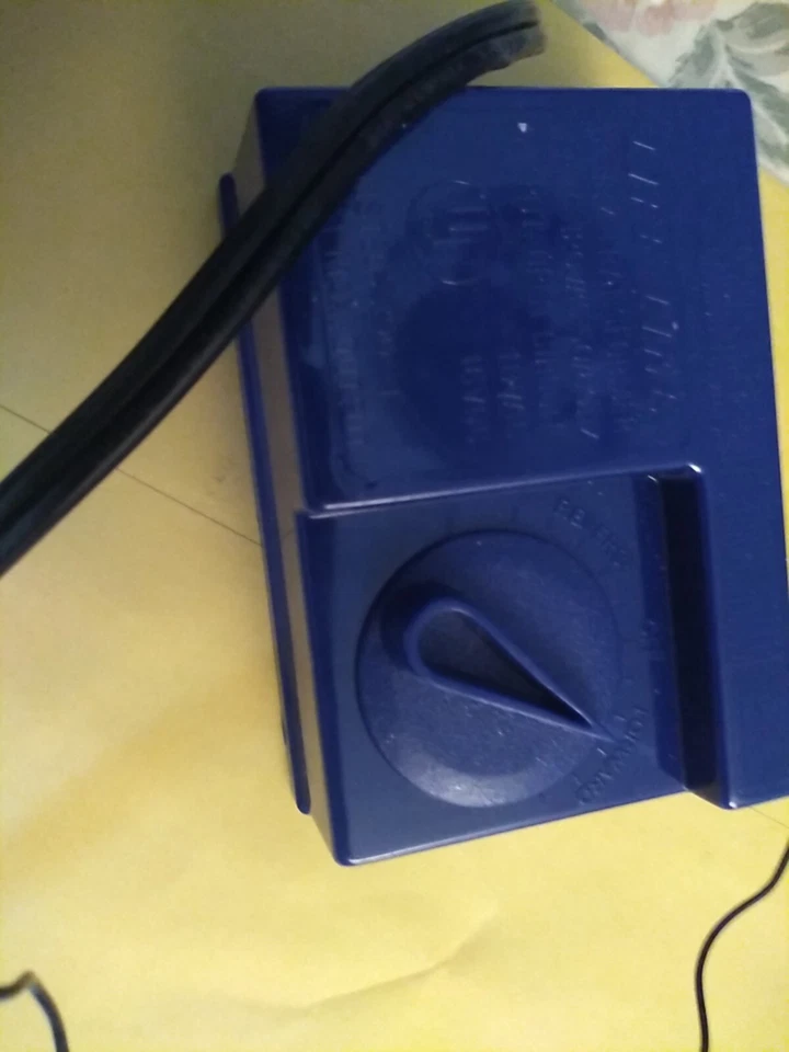 Hobby Model Train Power Pack Transformer Controller Blue AC Single W Cord & Wire - Image 3 of 4