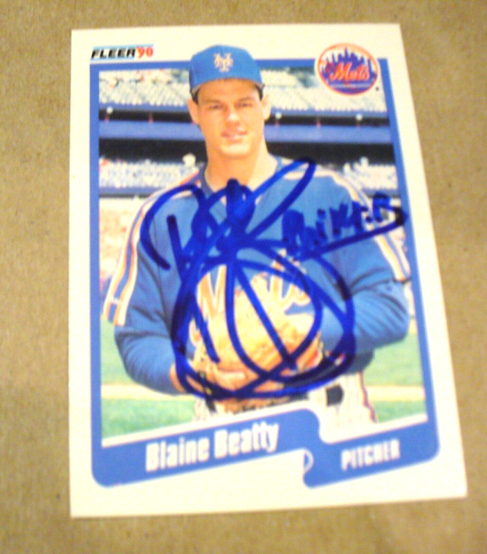 MLB - Fleer 1990 Baseball Card #197 - "Blaine Beatty" Autograph - NEAR MINT