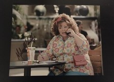 Melissa McCarthy In Person Hand Signed Identity Thief Full Signature 10x8 Photo