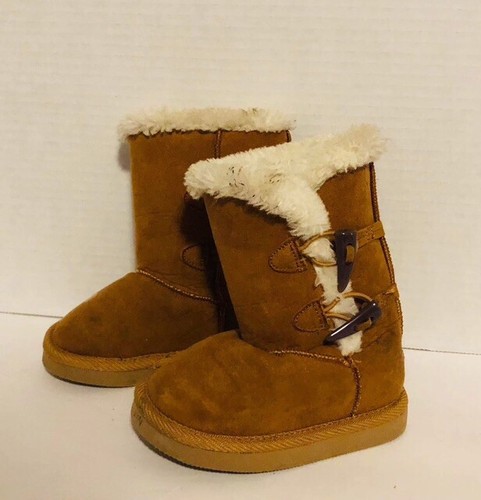 Toddler Size 12.5 Faux Fur Trim Boots New Without Box Condition - Picture 5 of 24