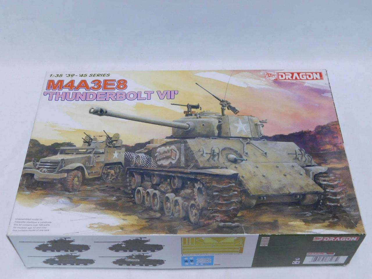 1/35 Dragon WWII US M4A3E8 Sherman Thunderbolt VII Tank Plastic Model