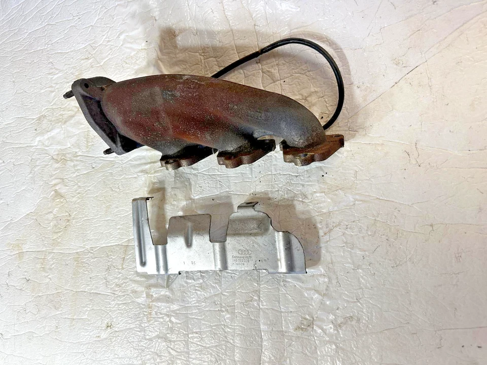 Coletor de escape dianteiro direito Audi S5 A5 B8 2013-2017 3.0L fabricante de equipamento original - Imagem 2 de 4