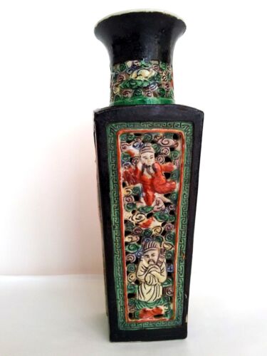 Antique Chinese Porcelain Famile Noir Reticulated Faceted Square Vase - Picture 2 of 12